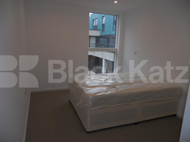 			New Instruction, 2 Bedroom, 1 bath, 1 reception Apartment			 Dance Square , CLERKENWELL-FARRINGDON-OLD STREET